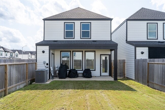 Building Photo - 12327 Brandenburg Gate Rd