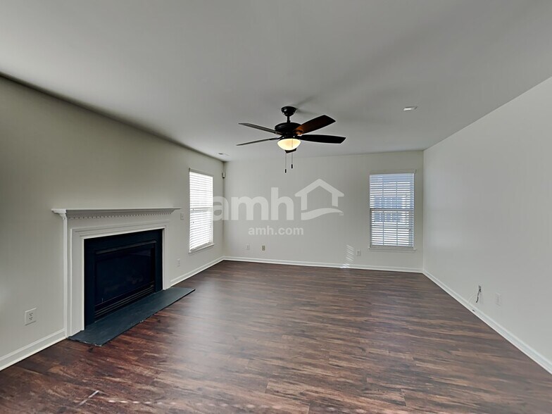 Building Photo - 11912 Cheviott Hill Ln