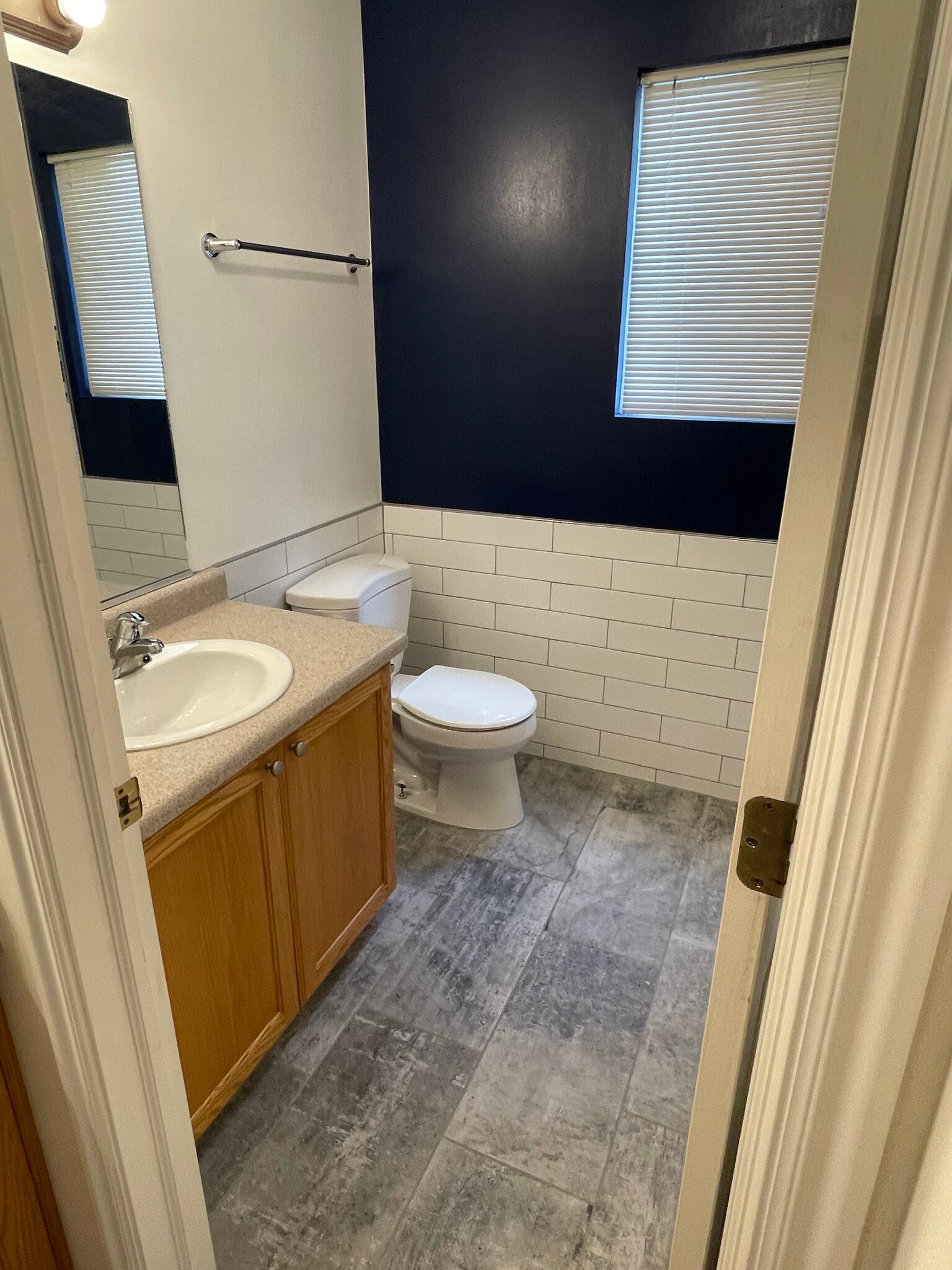 Main Bath on 2nd Floor - 360 W 300 S