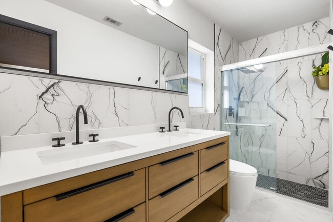 Building Photo - 10366 NW 15th St