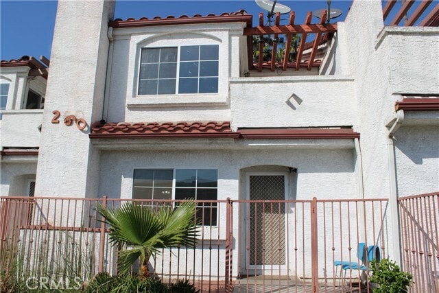 Building Photo - 260 E Beverly Blvd