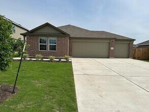 Building Photo - 196 Otter Rd