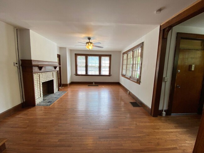 Building Photo - W Patterson Ave 24-26 IF