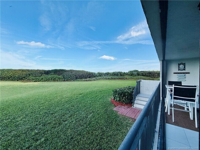 Building Photo - 8800 S Ocean Dr