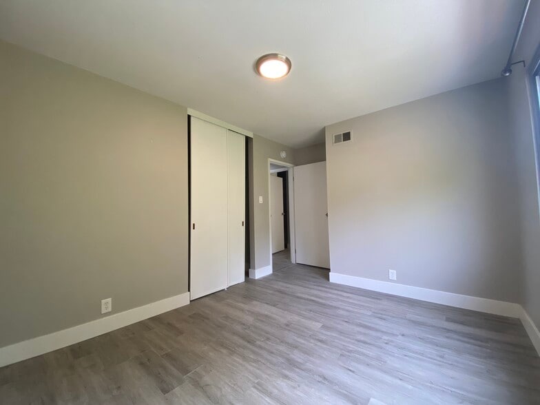 Building Photo - 134 Morton Dr