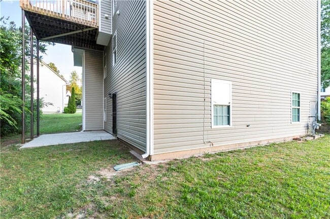 Building Photo - 1460 Wynsong Ct
