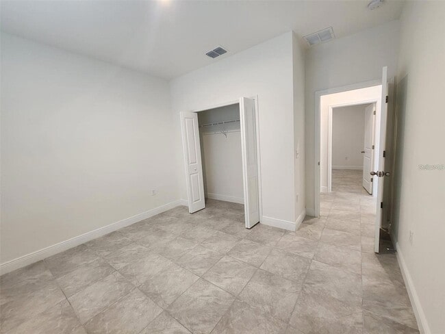 Building Photo - 3650 SW 128th Pl