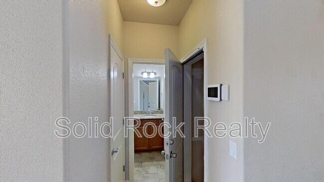 Building Photo - 11909 Eagle Crest Ct