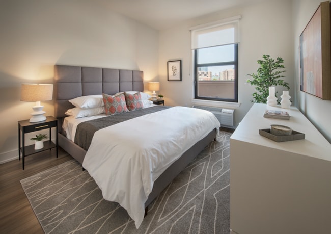 Primary Photo - 105 Avenue F