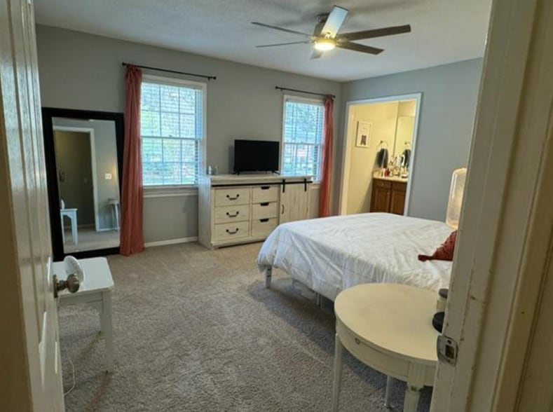 Primary bedroom - 3144 Morningside Dr