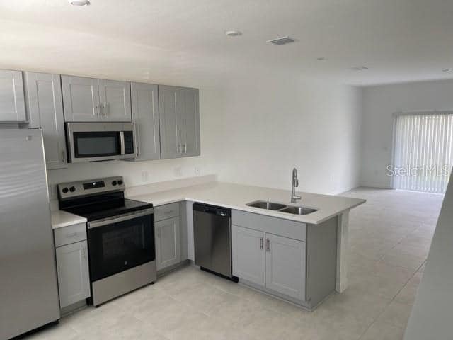 Building Photo - 3158 Skyline Lp
