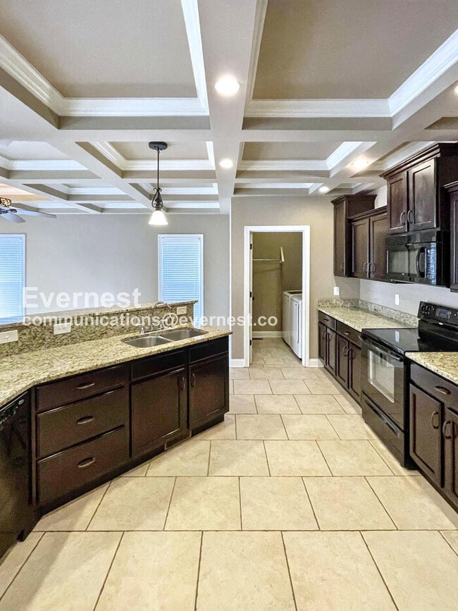 Building Photo - 1508 Green Grove Way