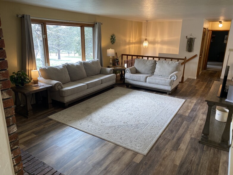 Upstairs Living room - 15175 E Coachman Dr