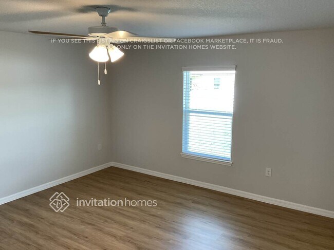 Building Photo - 771 Upland Ave SE