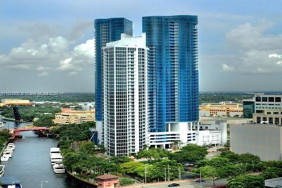 Building Photo - 333 Las Olas Way