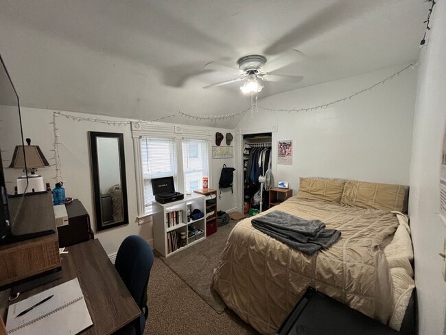 Building Photo - Duluth MN - 4 Bed - 1 Bath - Single Family...