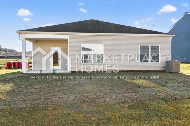 Building Photo - 4321 Scenic Mdw Dr NE