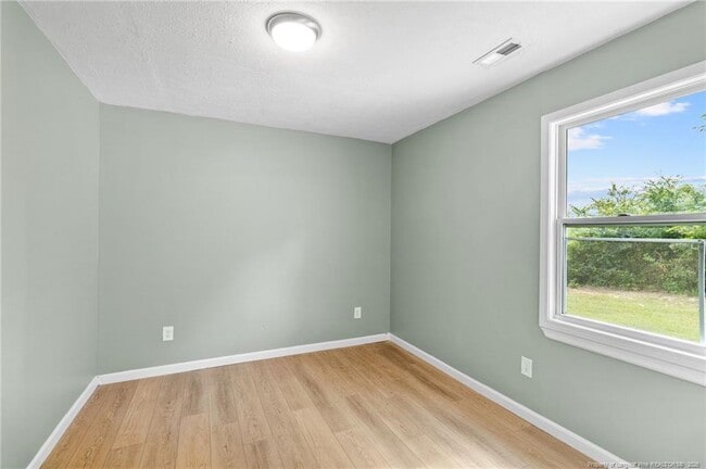 Building Photo - 5100 Malloy Cir