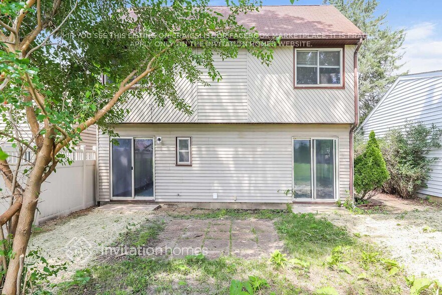 Building Photo - 2218 Jasmine Dr