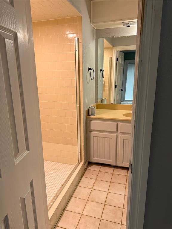 Building Photo - 1321 Summerton Pl