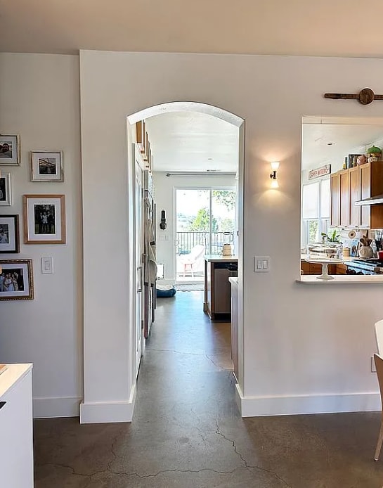 Building Photo - 465 S 1st St