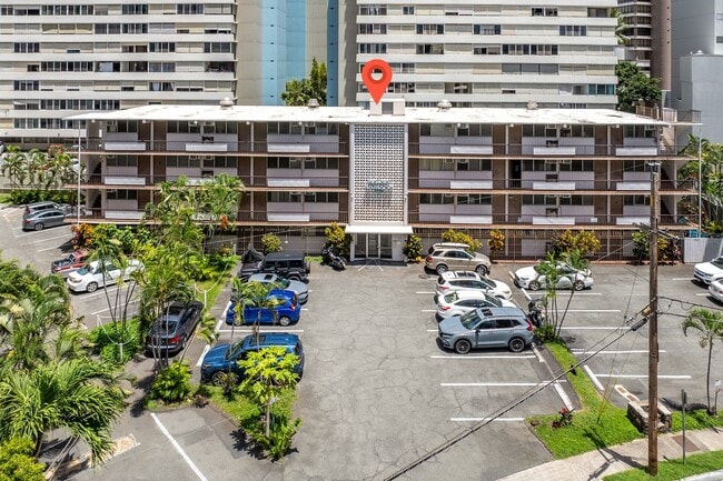 Building Photo - Furnished 1 Bed 1 Bath Condo. Includes Electric, Water, Sewer & Gas. Ample unassigned parking.