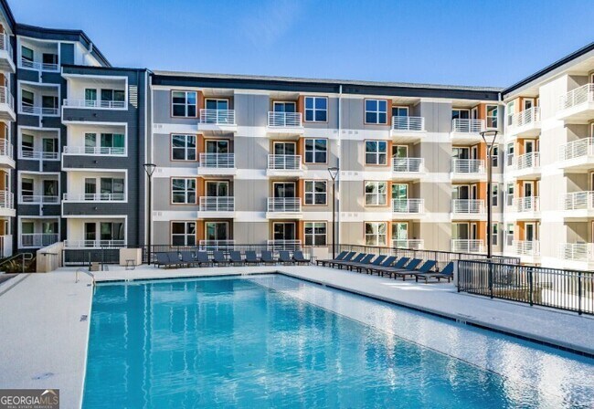 Building Photo - 750 Avondale Creek Dr.