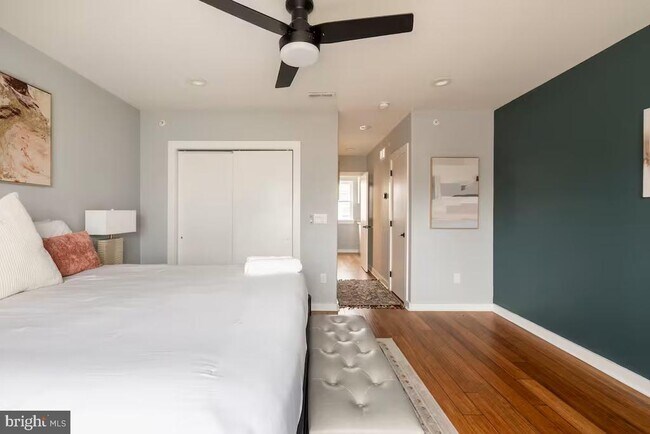 Building Photo - 2532 Annin St