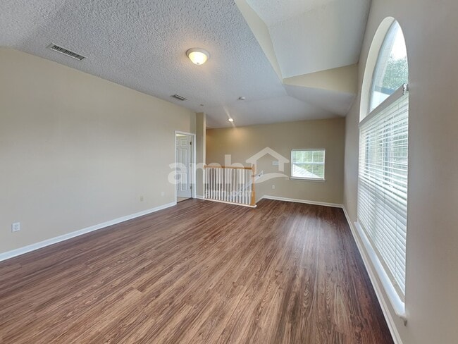 Building Photo - 3028 Atherley Rd