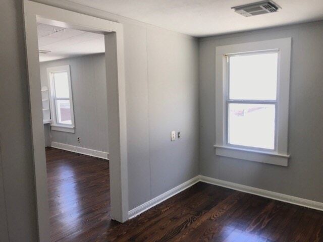 Building Photo - 4625 Bell St