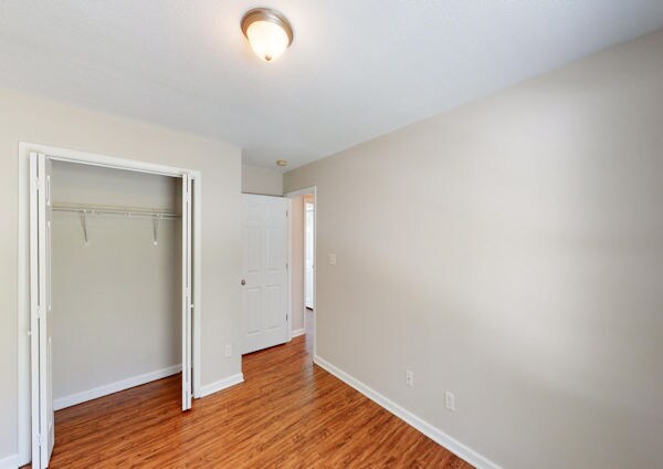 Building Photo - 1427 Lantana Ln NW