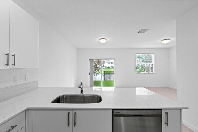 Building Photo - 5515 NW 27th St