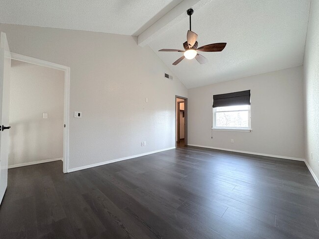 Building Photo - East El Paso 3 bed Refrig A/C with Solar P...