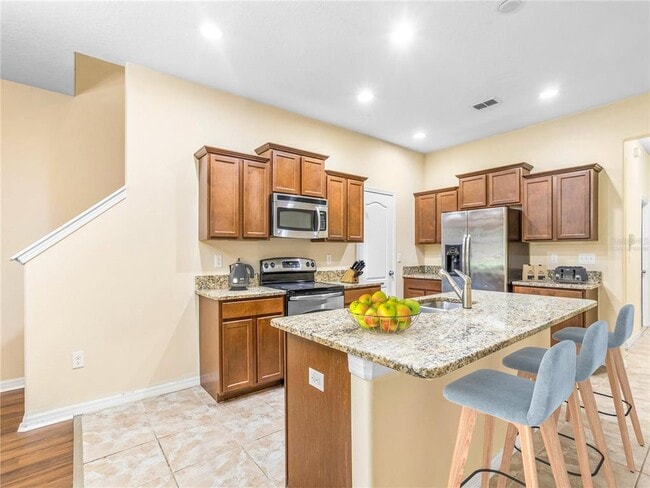 Building Photo - 2044 Hawks View Dr