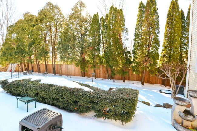 Building Photo - Welcome Home!