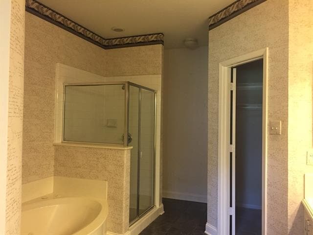 Building Photo - 2521 Briarcrest Dr