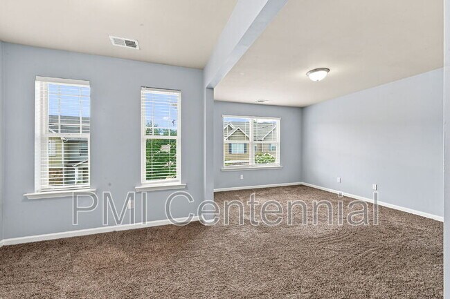 Building Photo - 3217 Blue Springs Trace