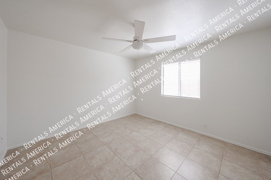 Building Photo - 6524 N 90th Dr