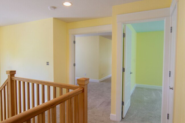 Building Photo - Prime Central Park 5bed/4ba