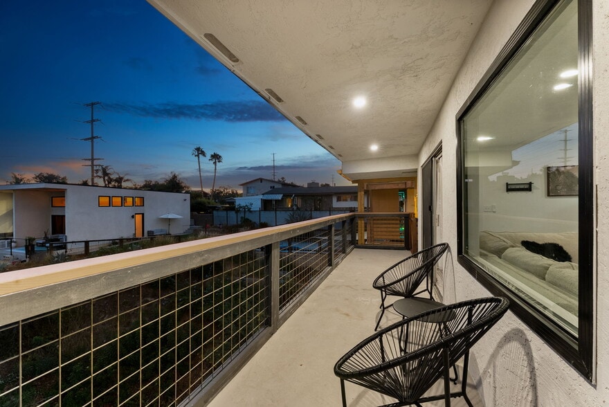 Building Photo - 2520 Haller St