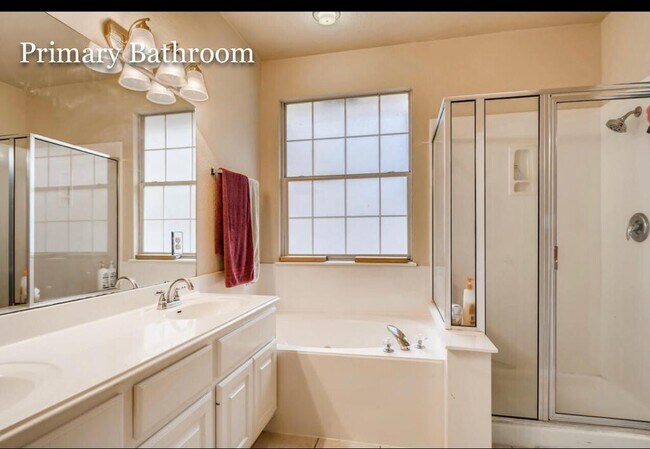 Building Photo - 207 Chesapeake Bay Ln N