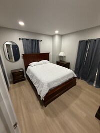 Building Photo - 2327 Jackson St