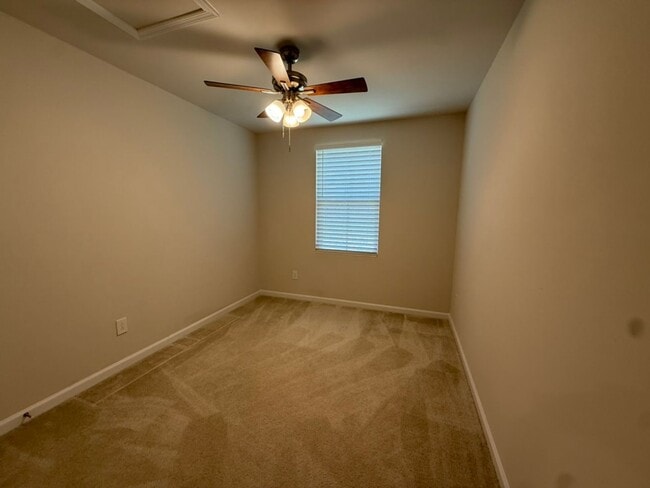 Building Photo - 159 Sarnesfield Wy
