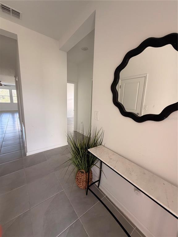 Building Photo - 832 Daring Dr