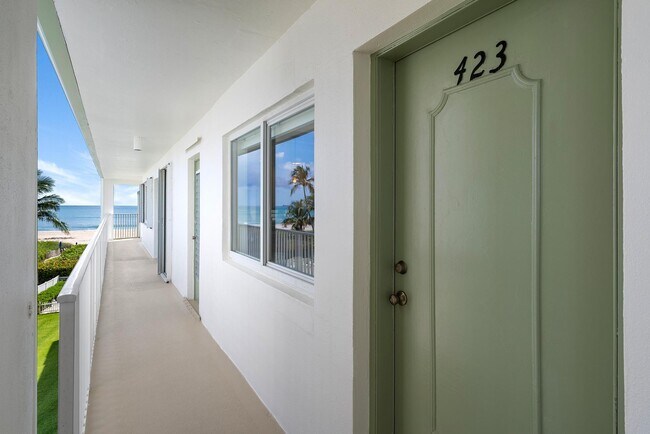 Building Photo - 3600 N Ocean Dr