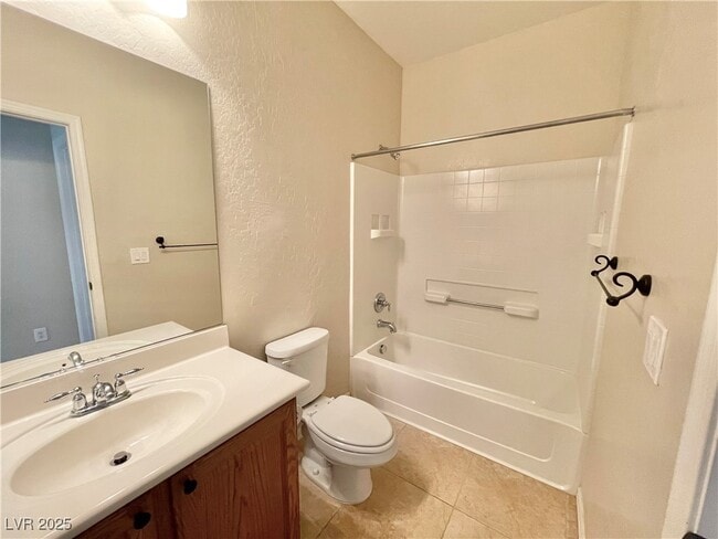 Building Photo - 7421 Ravines Ave