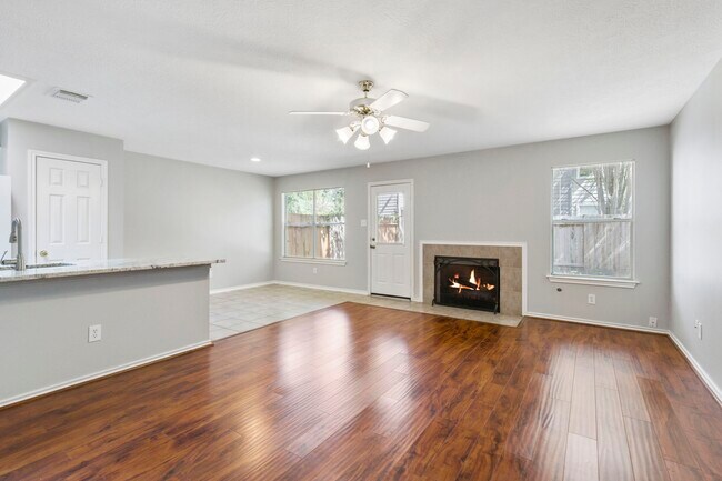 Building Photo - 230 Blushwood Pl