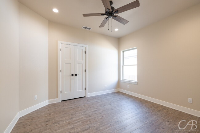 Building Photo - For Lease