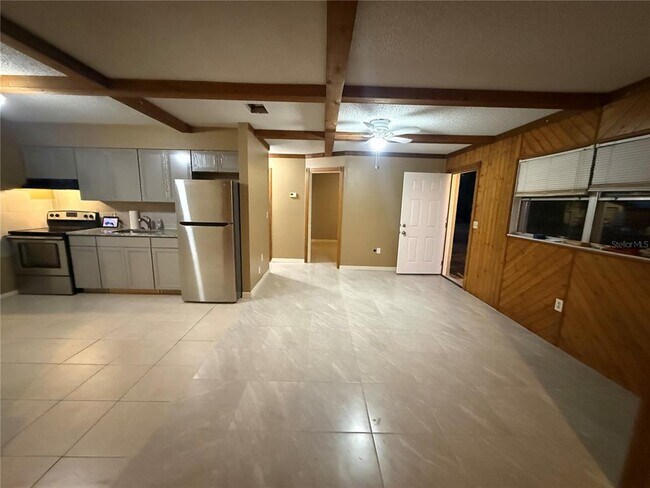 Building Photo - 12455 Terra Ceia Ave