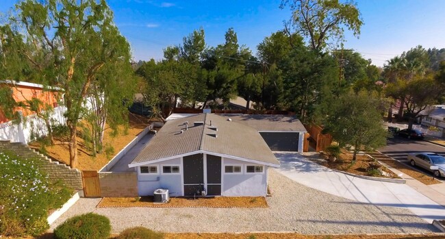 Building Photo - 17138 Sunderland Dr